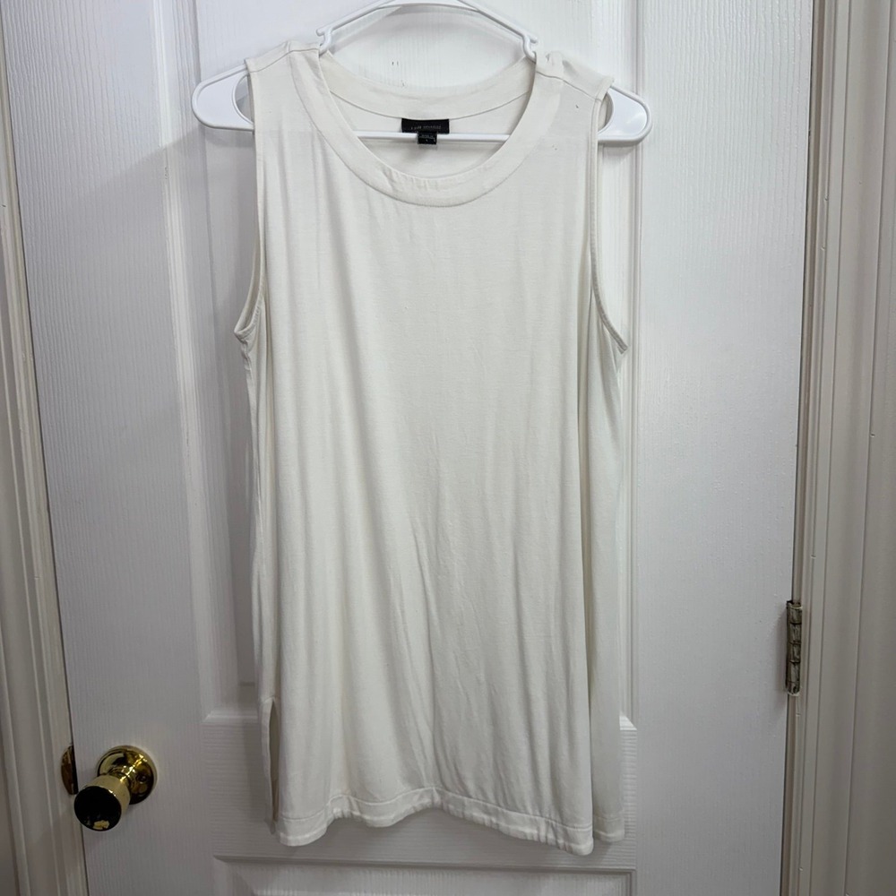 J. Jill Wearever Collection white scoop neck sleeveless loose relaxed tank shirt